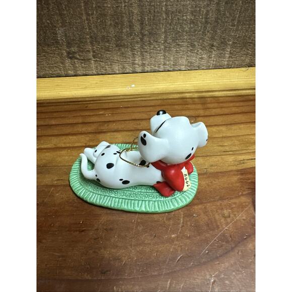 DISNEY ORNAMENT"Waiting For Santa" Dated 1998 101 Dalmatians Rare Grolier In Box - Picture 3 of 6
